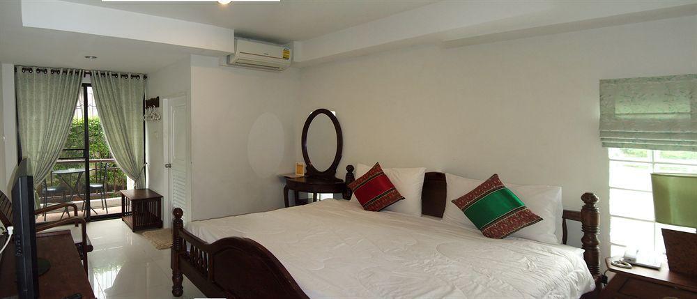 Rachamankha Flora House Hotel Chiang Mai Ngoại thất bức ảnh