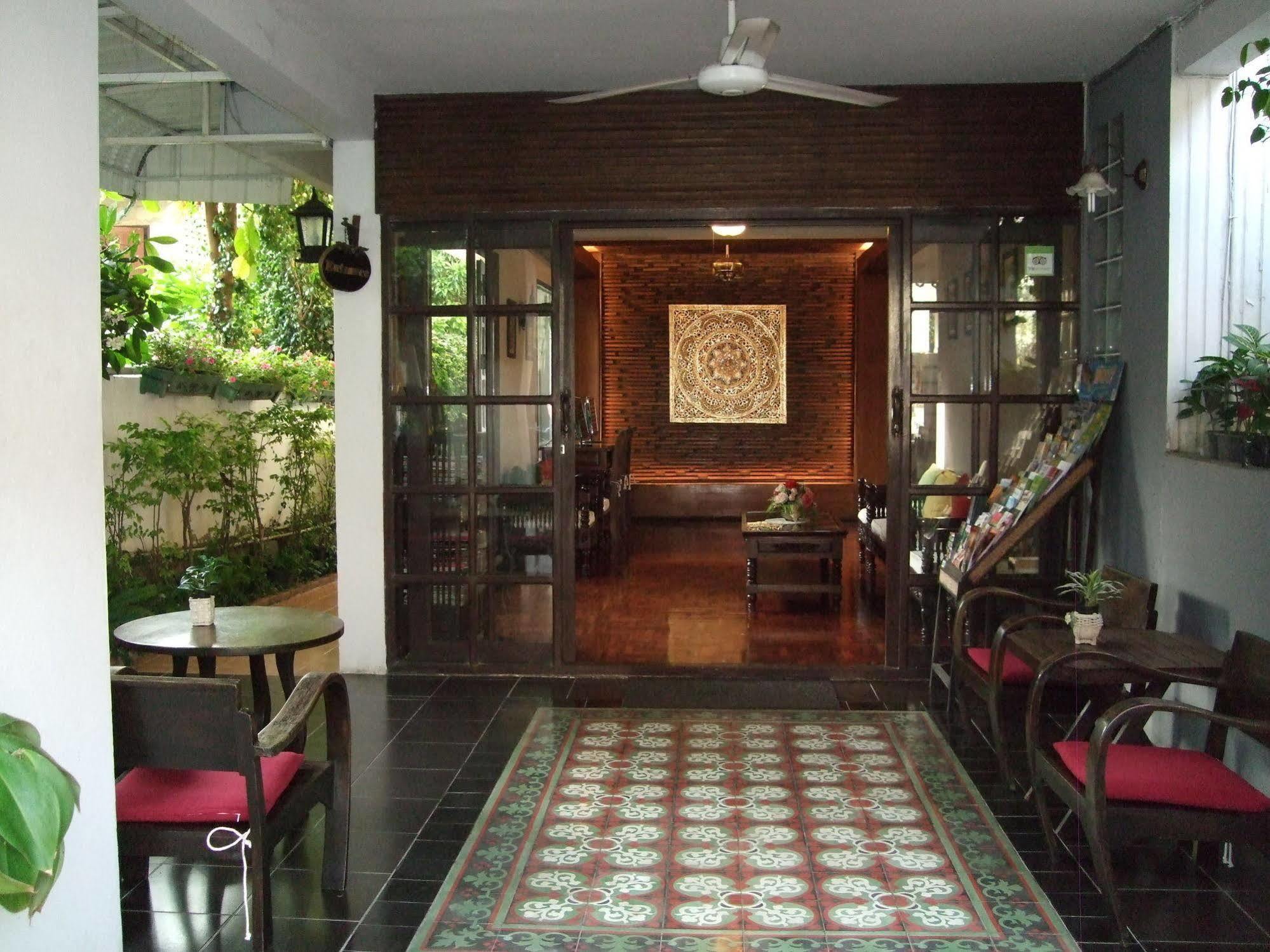 Rachamankha Flora House Hotel Chiang Mai Ngoại thất bức ảnh